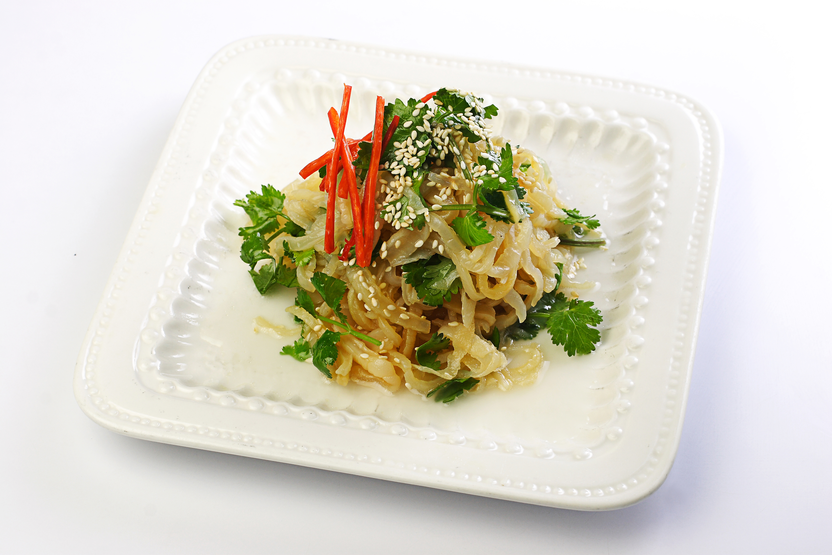 004 凉拌海蜇 COLD JELLY FISH SALAD