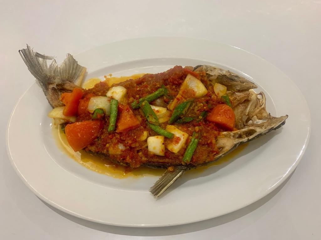 034 印尼酱巴丁鱼 FRIED BARDEEN FISH IN INDONESIA STYLE