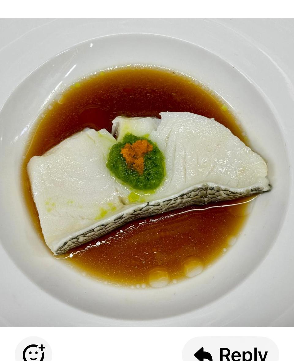 037 青姜蒸鳕鱼 STEAMED COD FISH W/GREEN GINGER