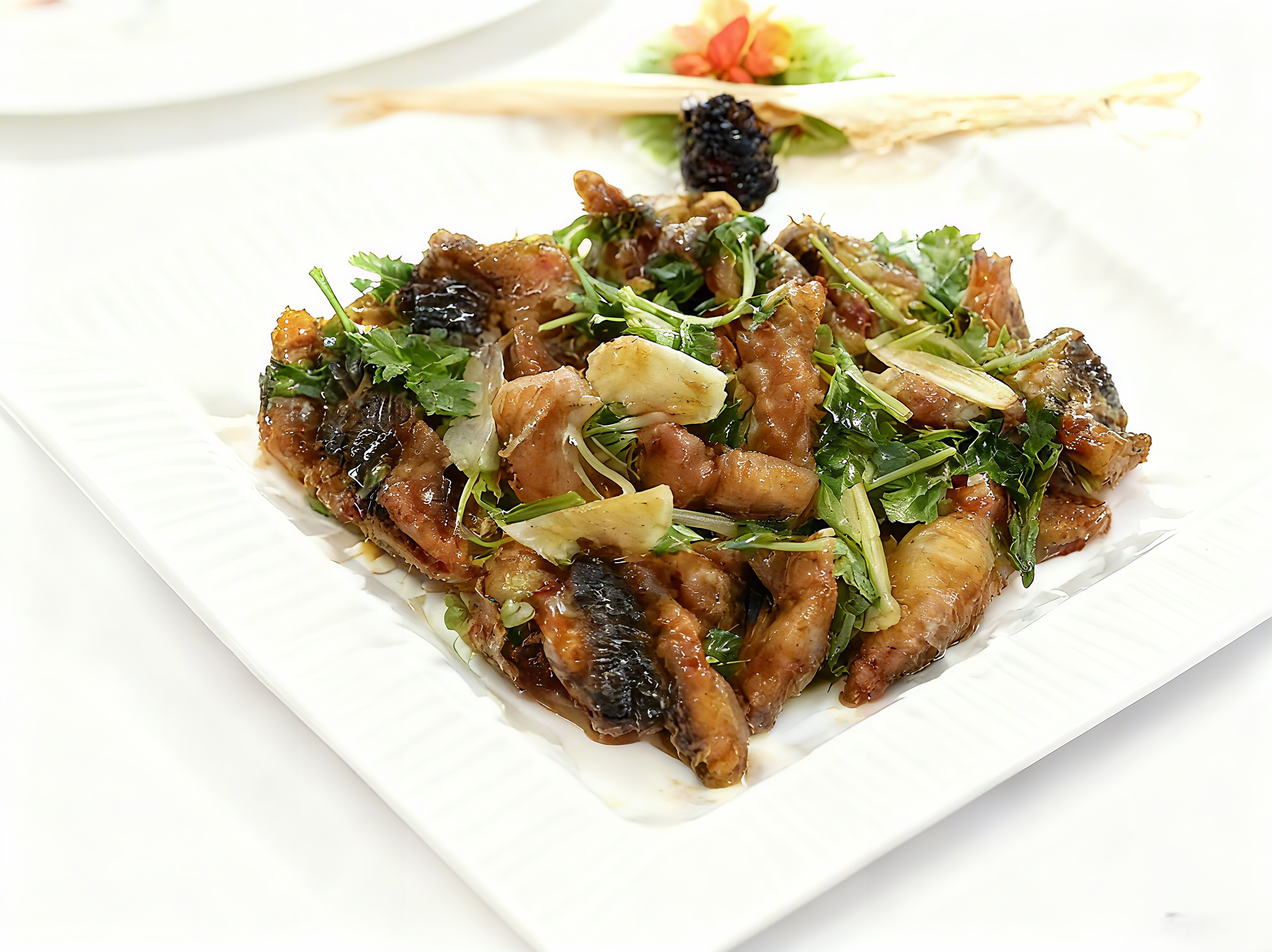 038 芫爆鳝片 QUICK-FRIED EEL