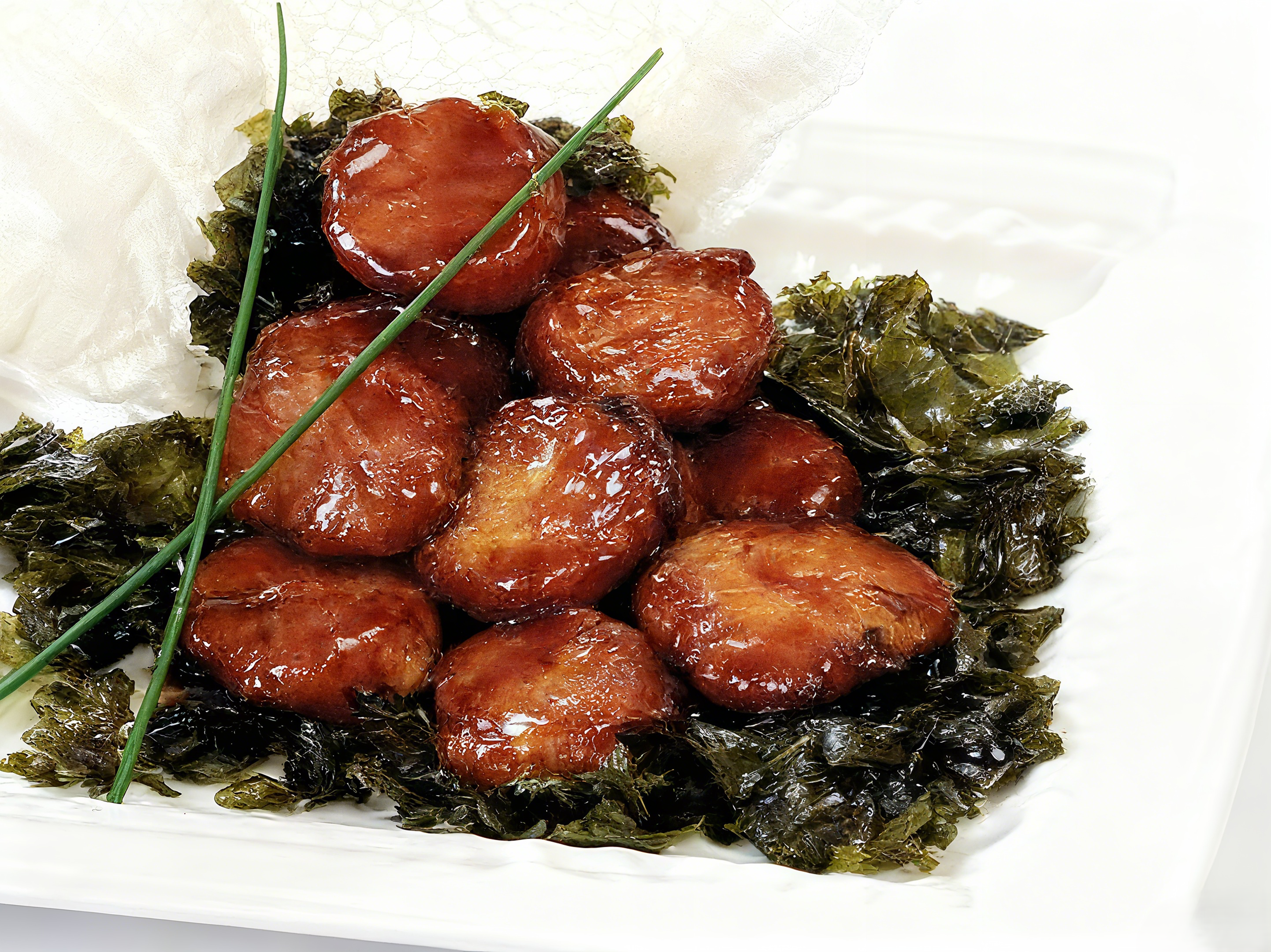 042 干烧鲜贝 FRESH SCALLOPS GLAZED W/CHEF'S SPECIAL SAUCE